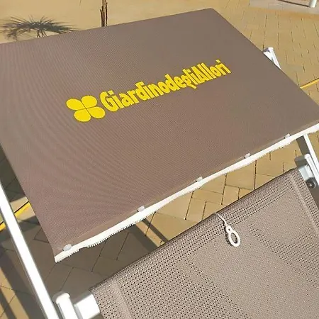 Dom wakacyjny Edori - Giardino Degli Allori *