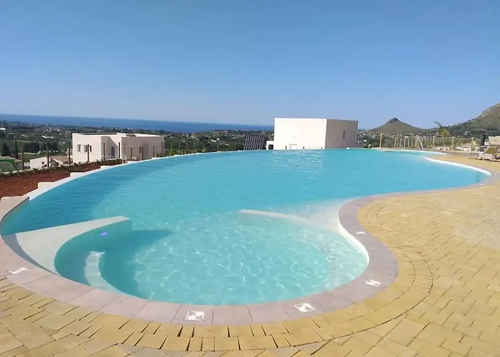 Holiday home Edori - Giardino Degli Allori *